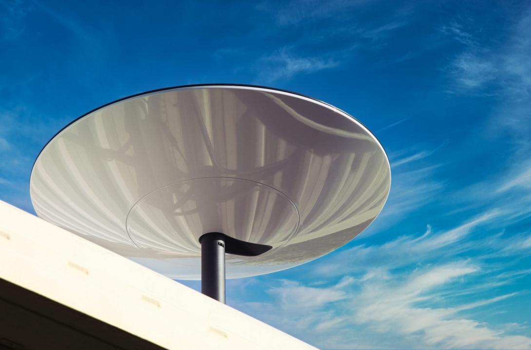 Πράσινο φως για δορυφορικό ίντερνετ σε πλοία και αεροπλάνα 