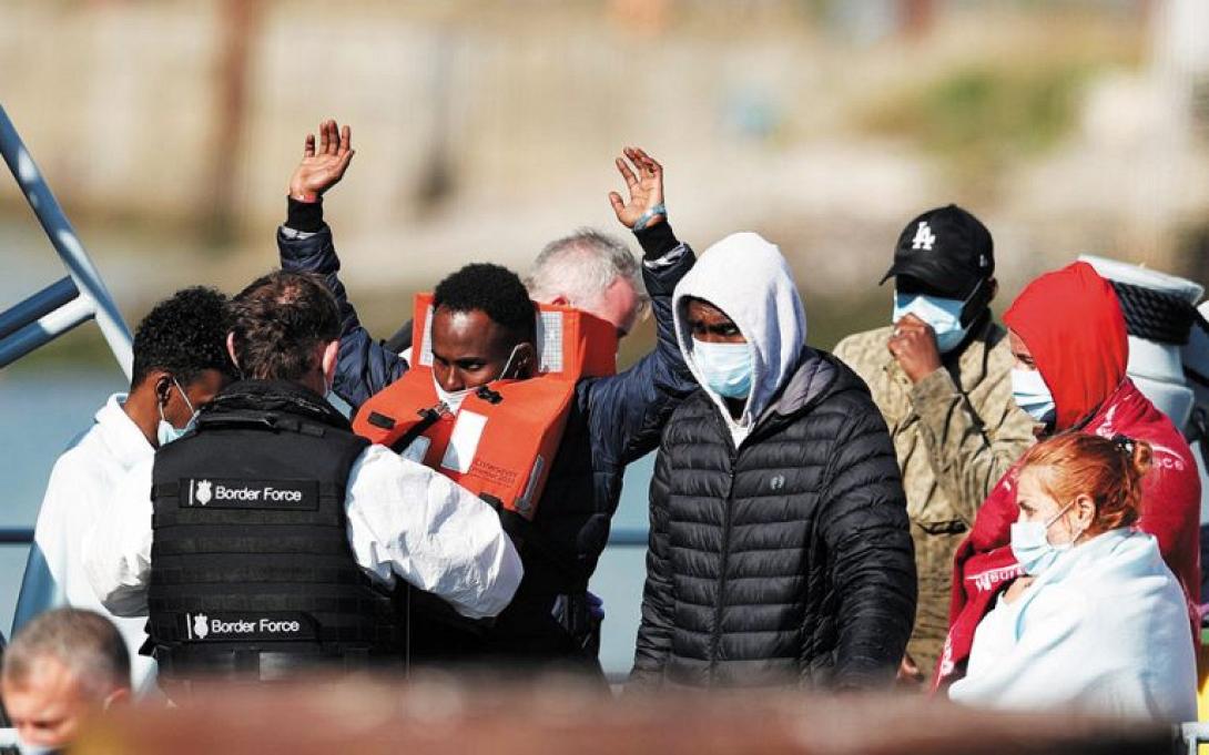 Απαγγέλθηκαν κατηγορίες για το ναυάγιο στη Μάγχη με τους 27 νεκρούς 