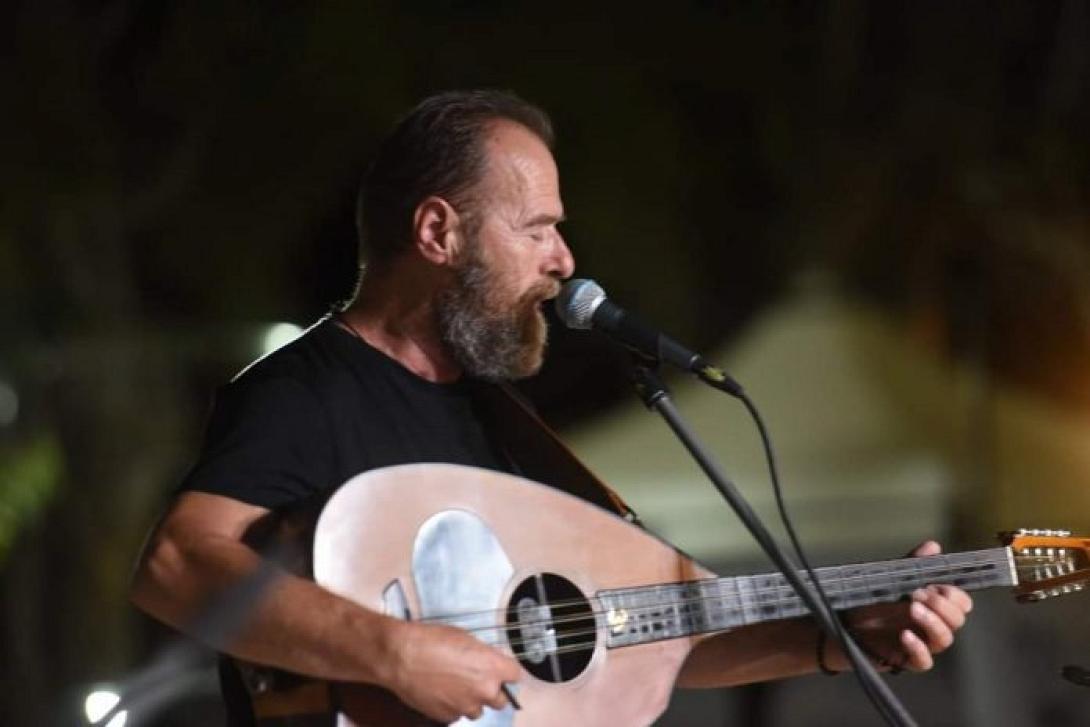 μιχάλης φραγκιαδάκης