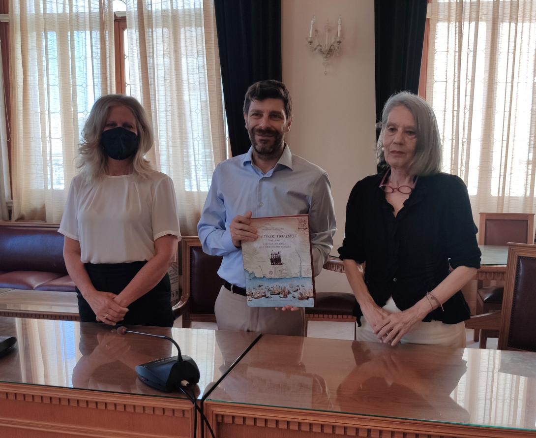  Νικόλας Γιατρομανωλάκης: Επίσκεψη σε Λότζια και Πολιτιστικό Κέντρο