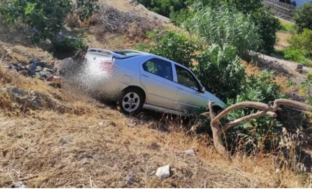 τροχαιο γκρεμός