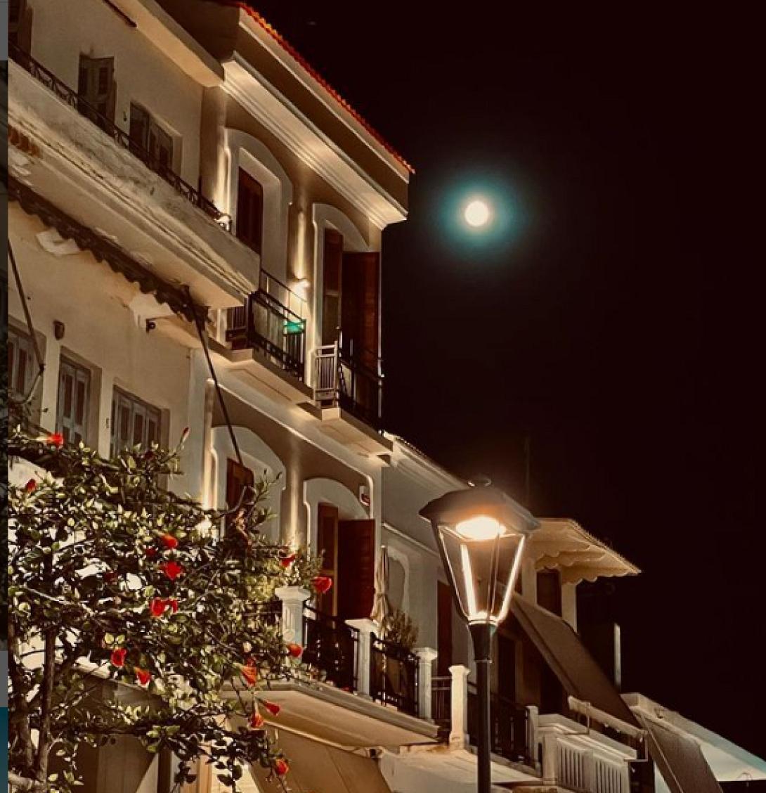 πανσεληνος