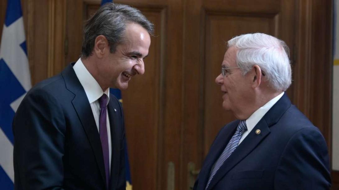 Μητσοτάκης Μενέντεζ