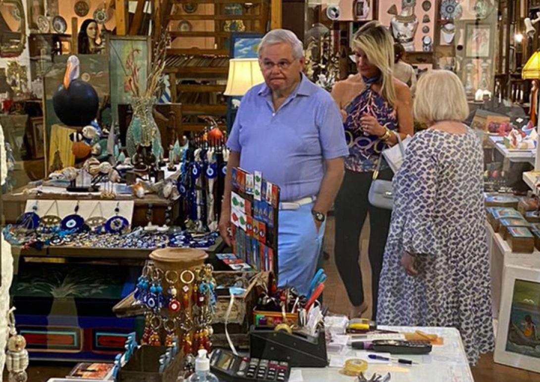 μενέντεζ σπέτσες