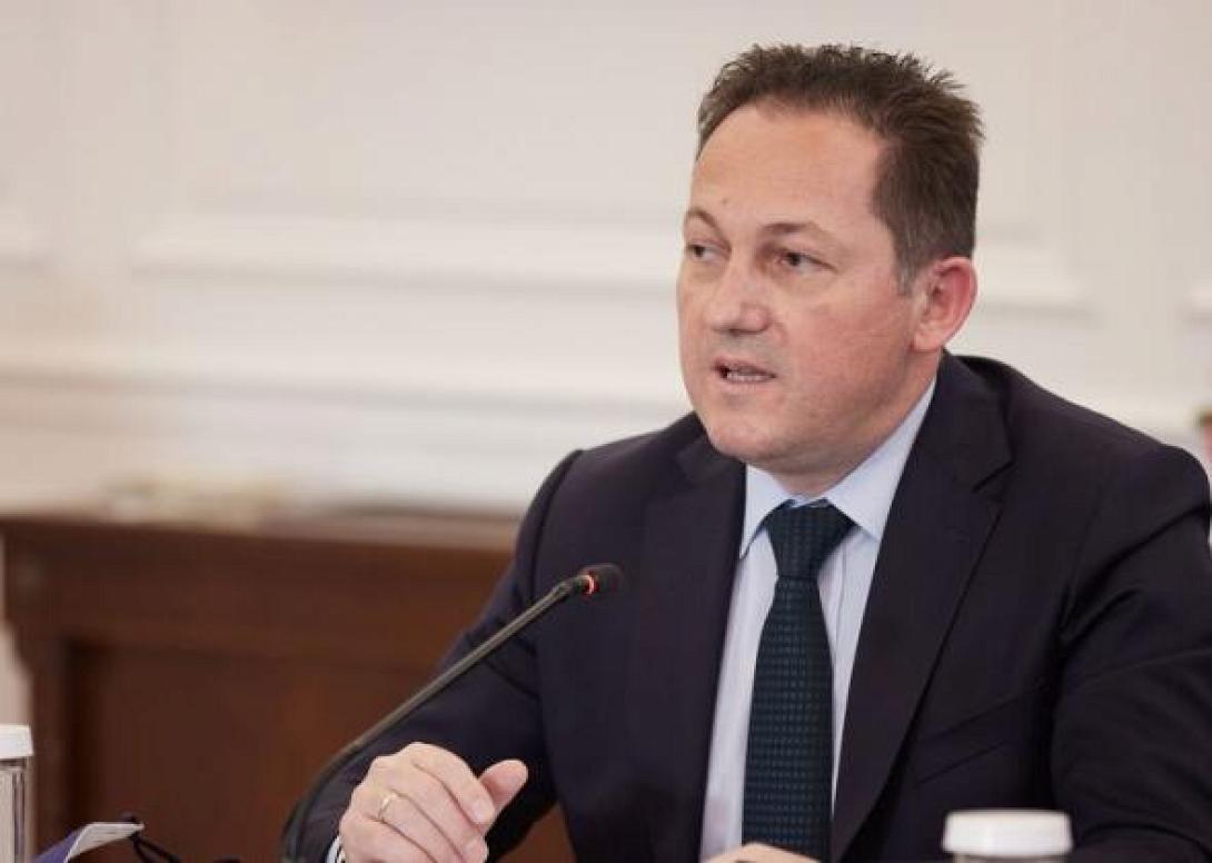 στέλιος πέτσας