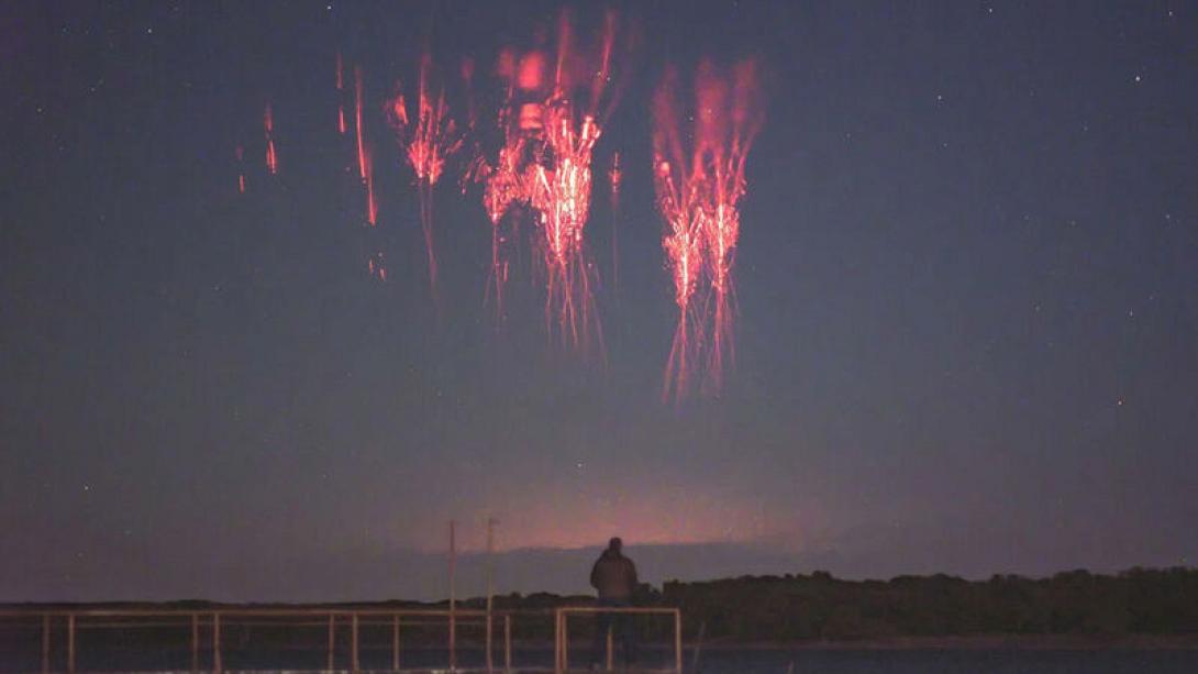 κοκκινα ξωτικά