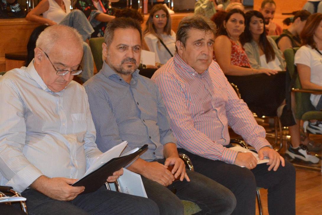 ΗΓΟΥΜΕΝΙΔΗΣ