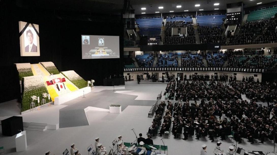 κηδεία σίνζο άμπε