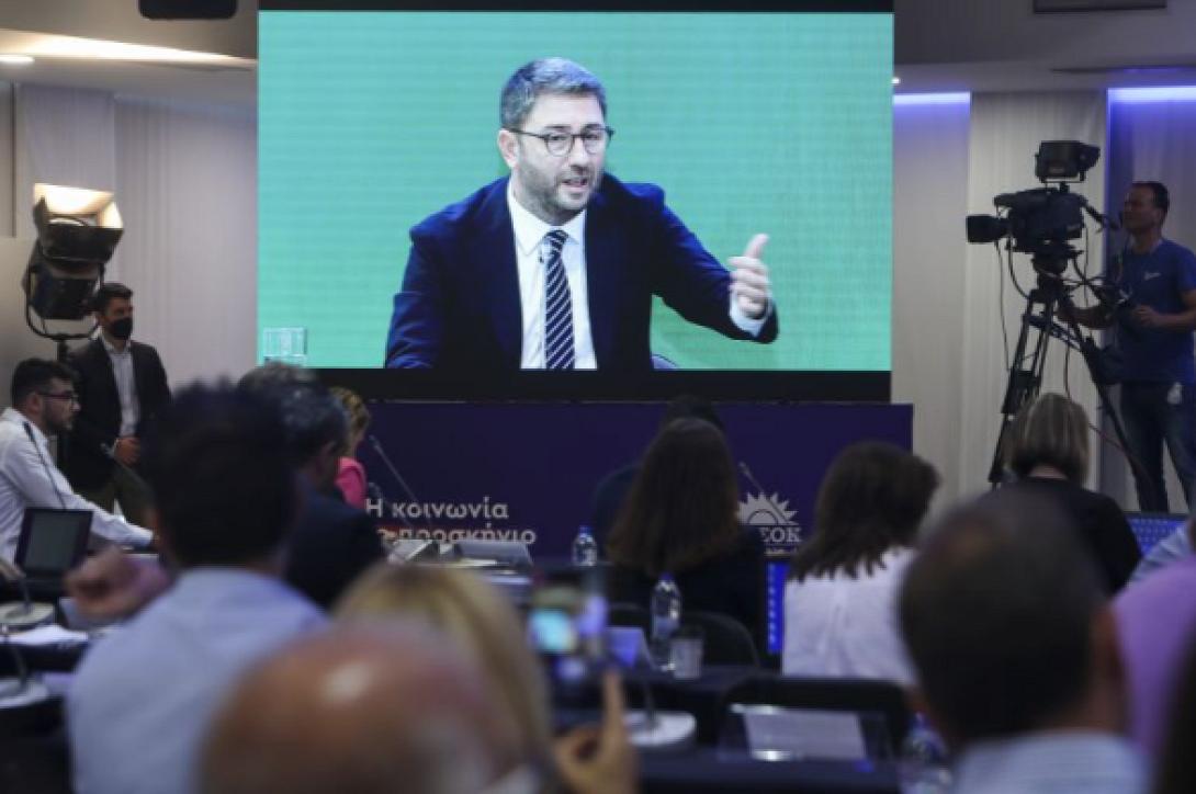 νίκος ανδρουλάκης