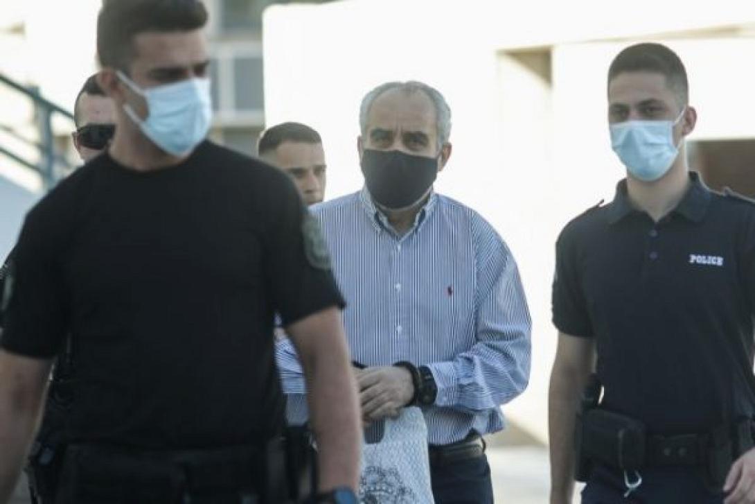 Ψευτογιατρός