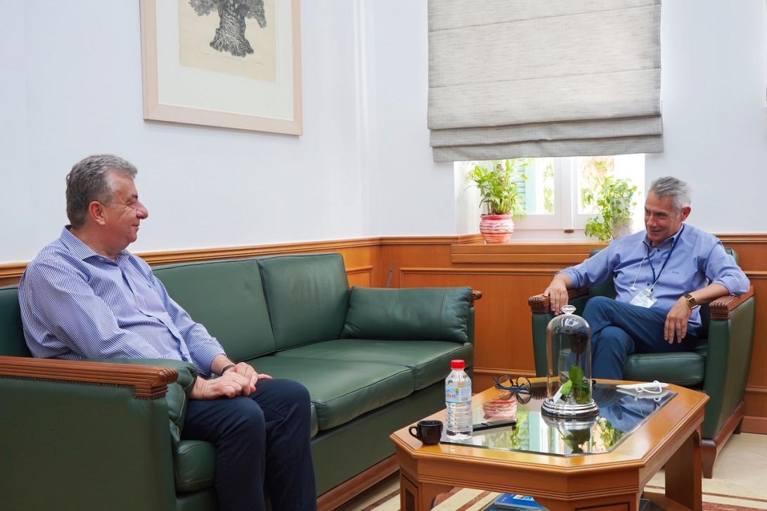 Συνάντηση Περιφερειάρχη Κρήτης με τον Διοικητή της 7ης ΥΠΕ