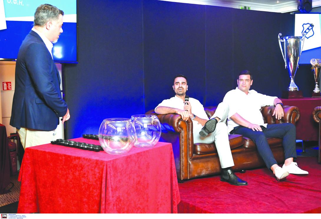 ΔΕΛΗΚΩΣΤΑΣ ΒΟΛΕΙ