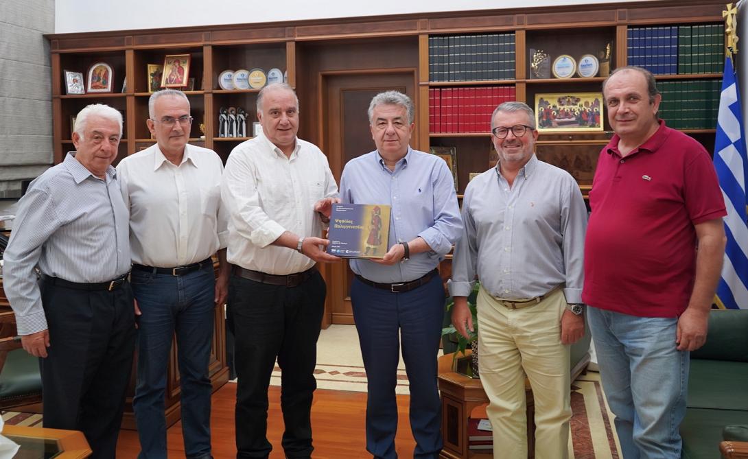 εσηεπην τεας αρναουτακης