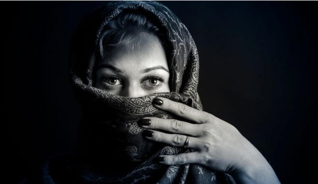 γυναίκα ιράν