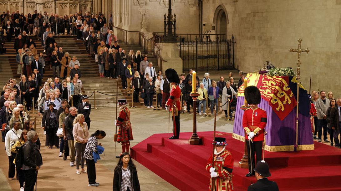 ελισάβετ λαϊκό προσκήνυμα