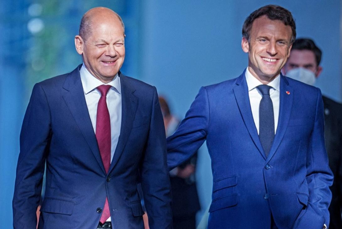 Σολτς  -Μακρόν