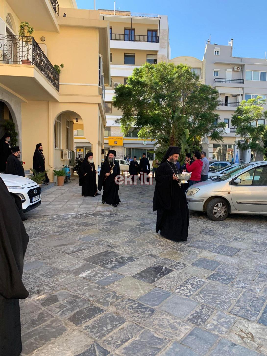 εκλογή επιτρόπου κνωσσού