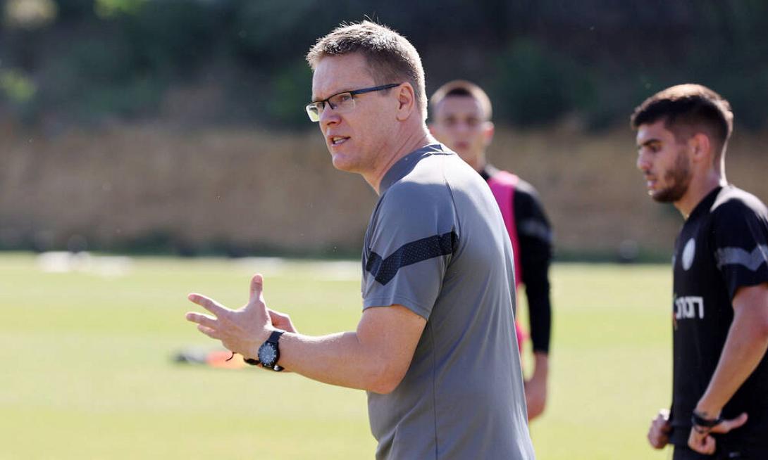 ΝΤΑΜΠΡΑΟΥΣΚΑΣ 