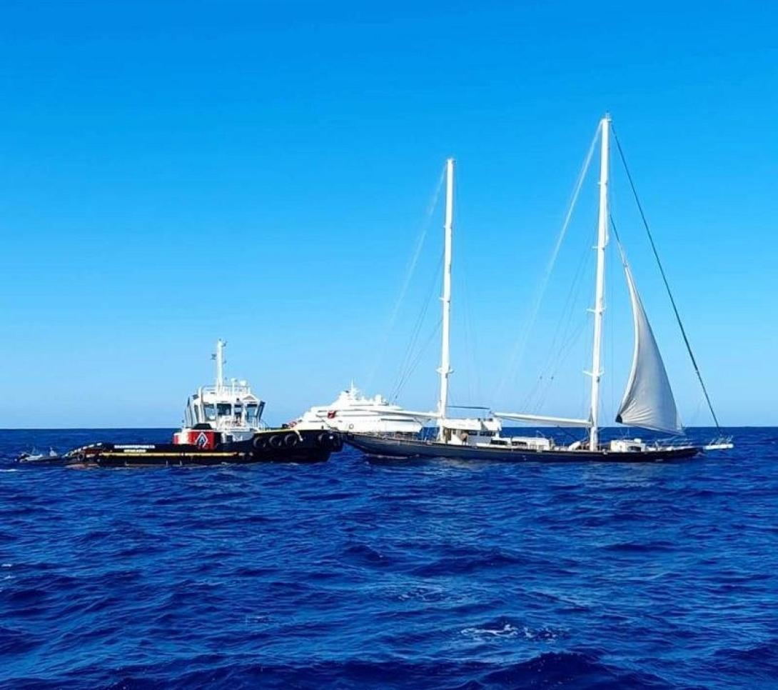 ακυβέρνητο σκάφος