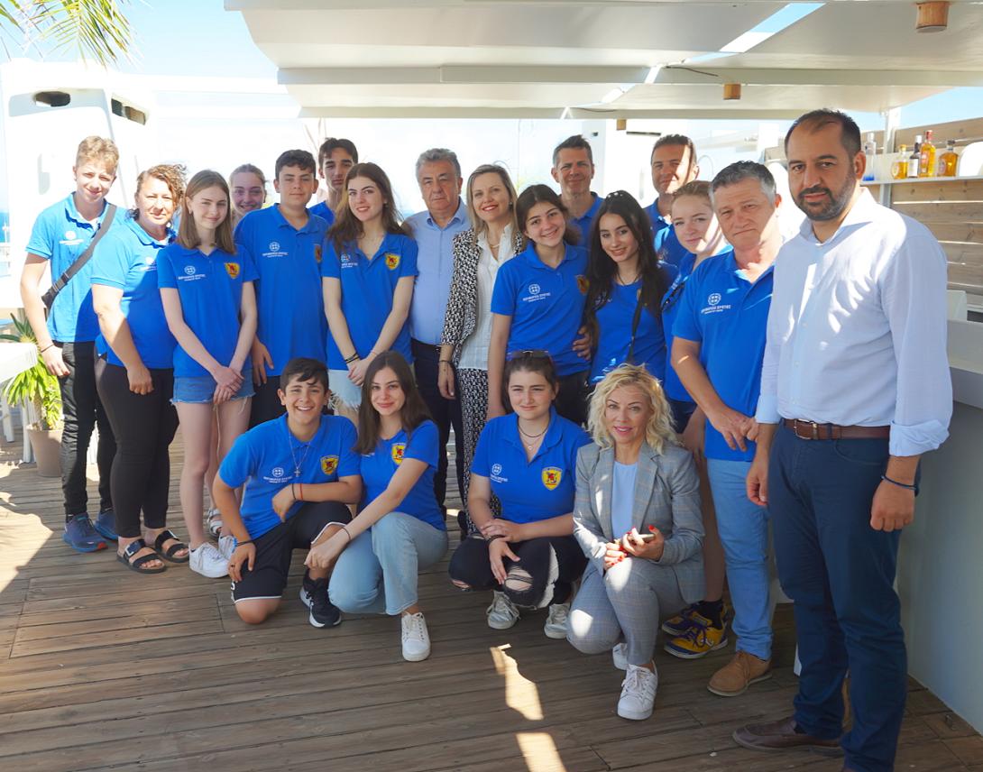 αρναουτάκης - κρητικόπουλα Μελβουρνης