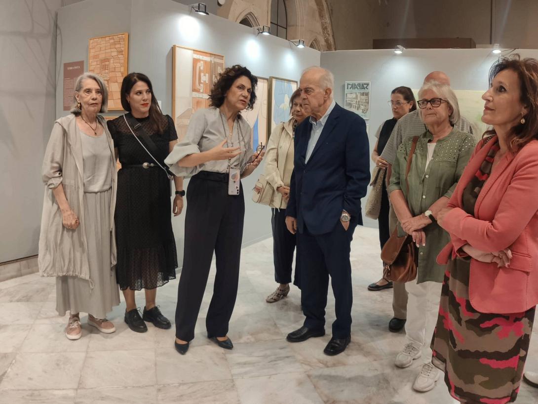 εγκανια εκθεσης