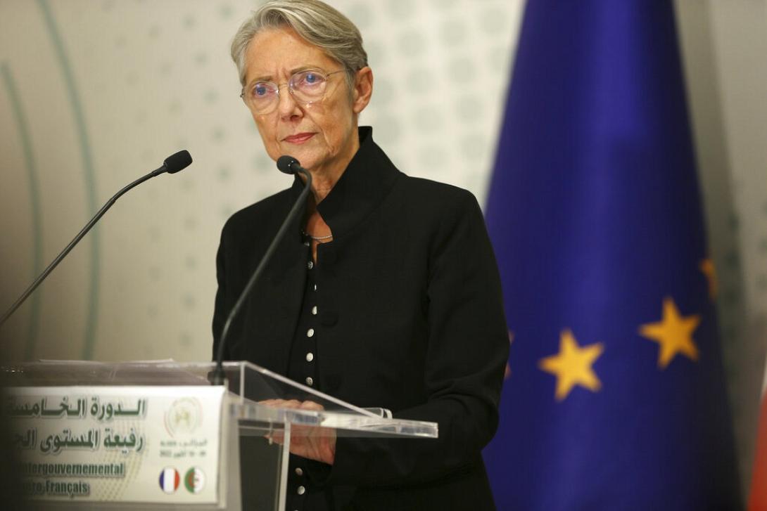 Γαλλίδα πρωθυπουργός Ελίζαμπεθ Μπορν