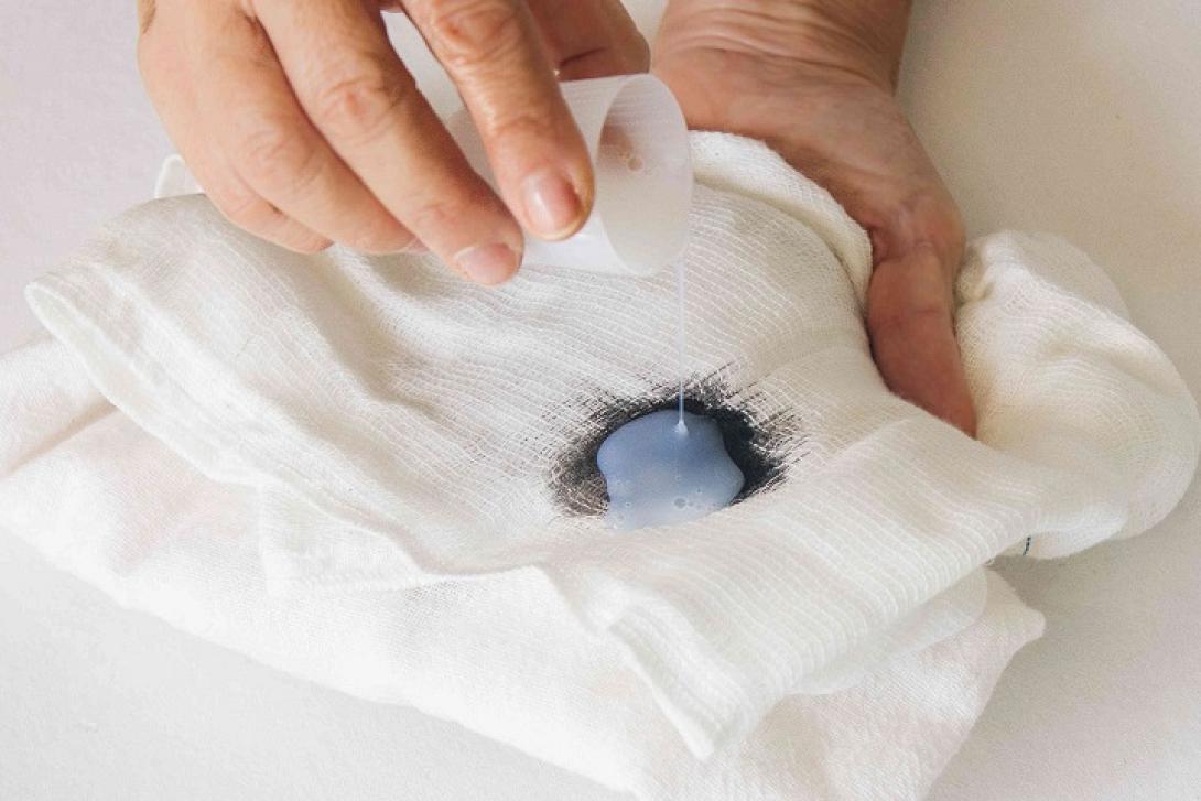 λεκές από μελάνι