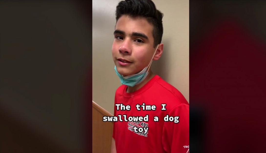 νεαρος που κατάπιε σφυριχτρα