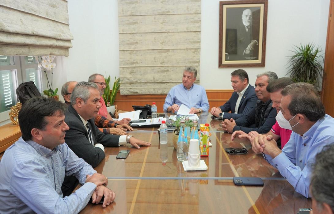 αρναουτάκης σύμβαση