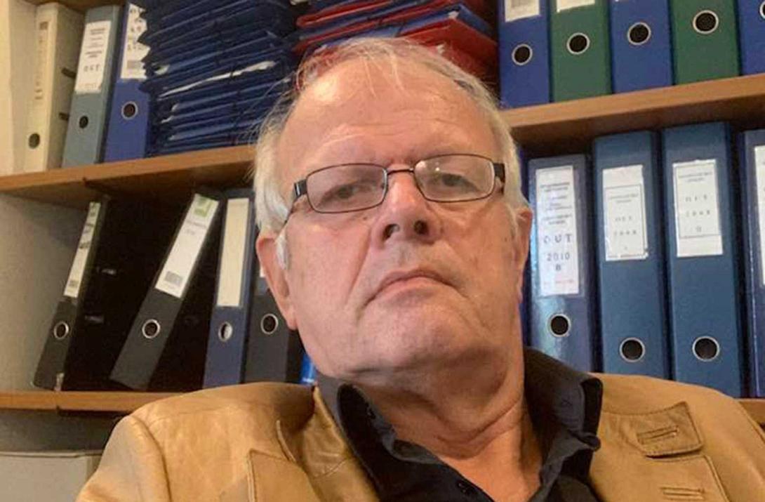 άκης τσελέντης