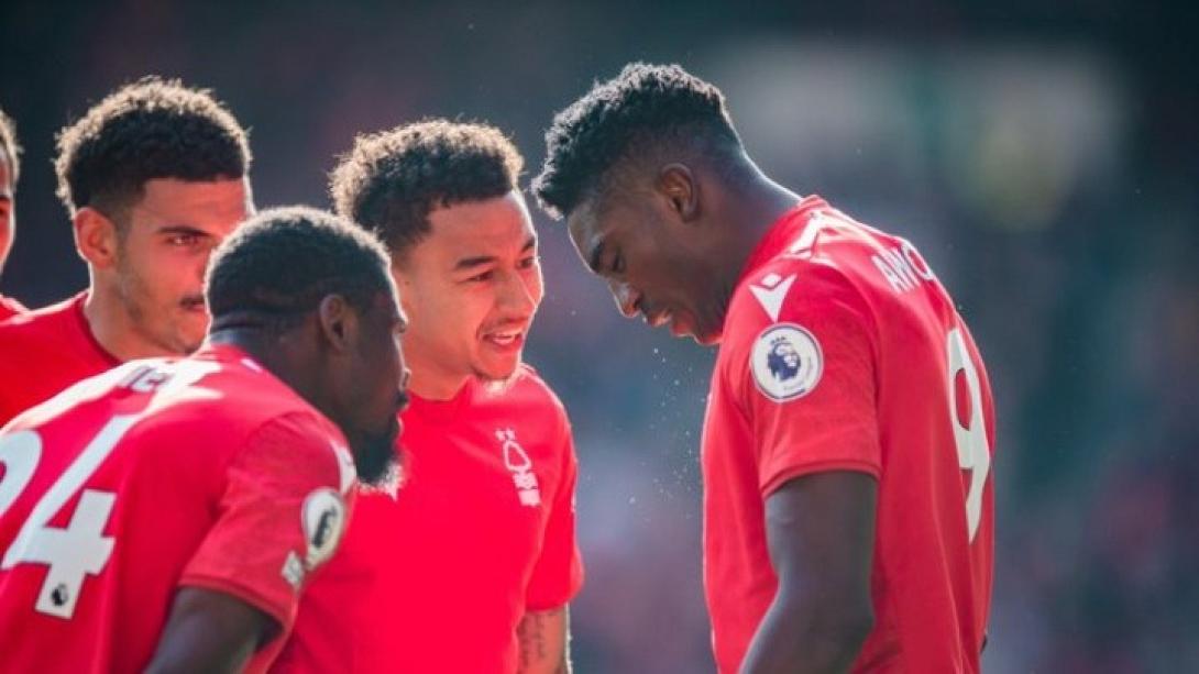 Νότιγχαμ Φόρεστ-Λίβερπουλ  