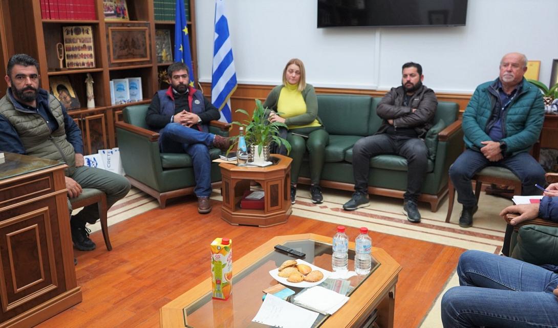 αρναουτακης μελισσοκομοι