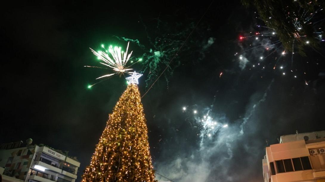 χριστουγεννιάτικο δέντρο