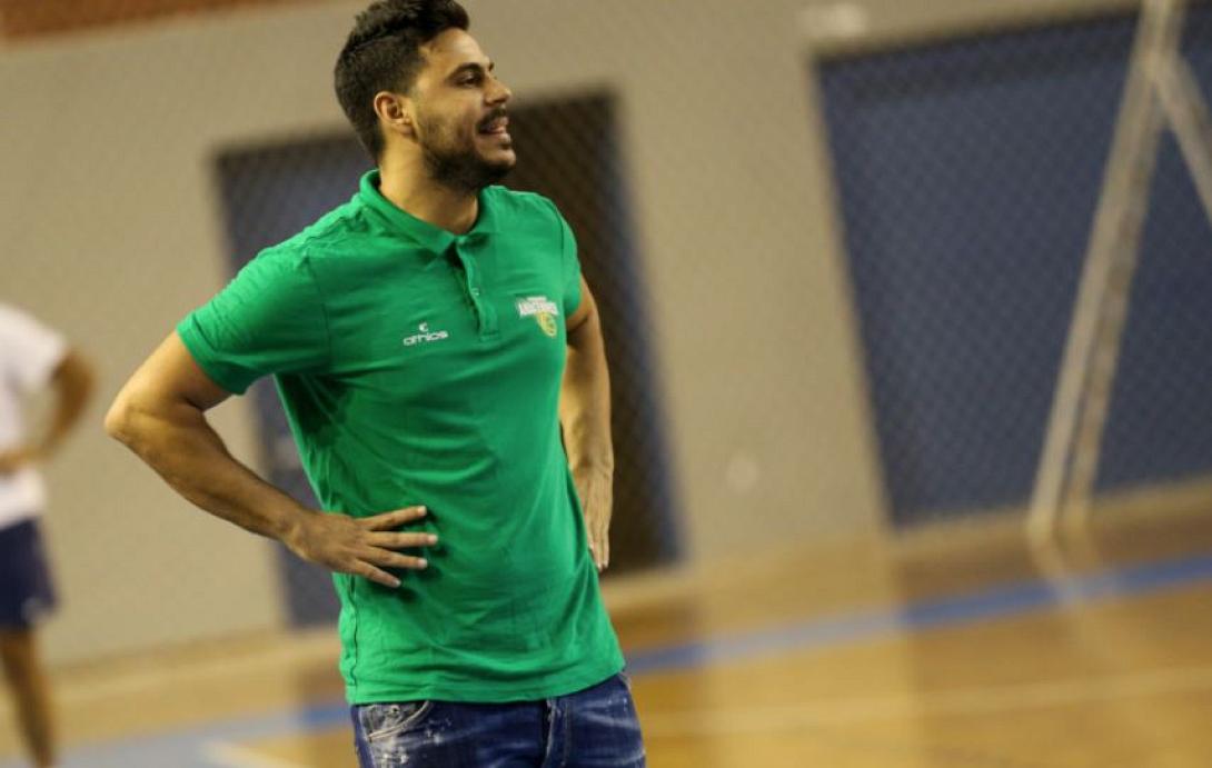 μυρων παπαδακης