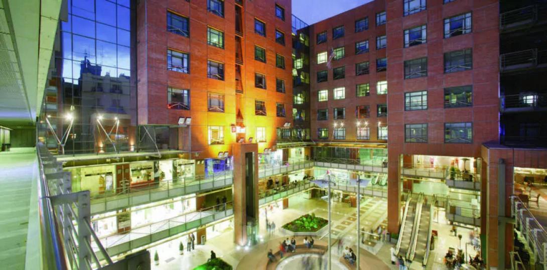 εμπορικό κέντρο