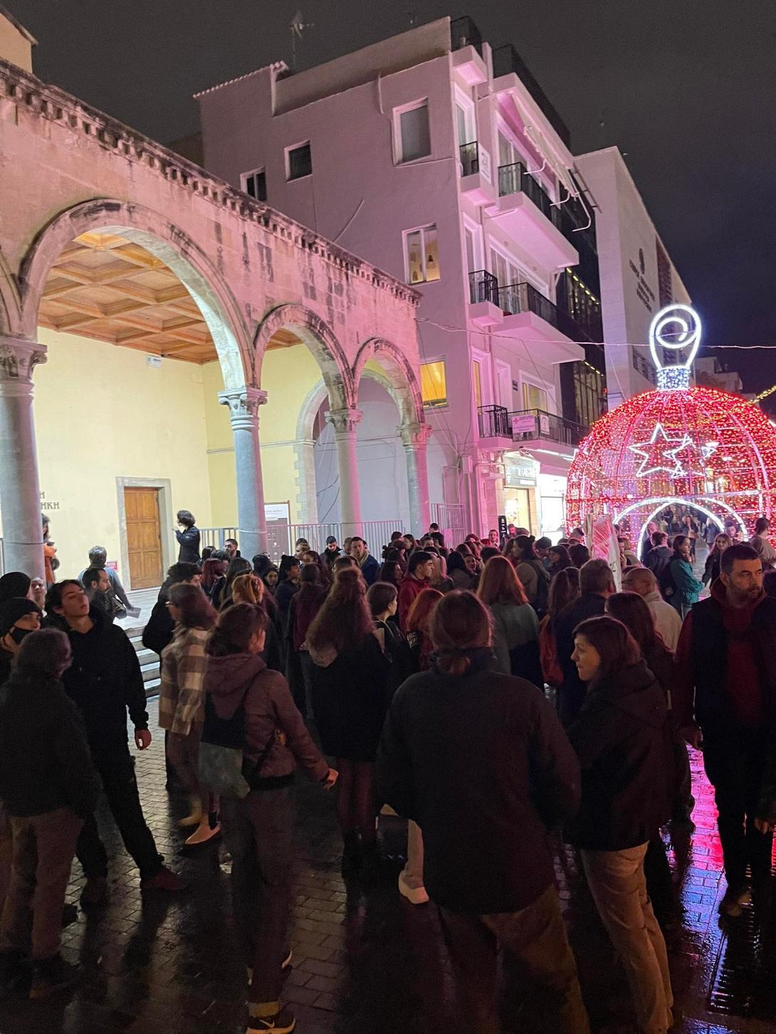 Κρήτη: Πορείες για τον θάνατο του 16χρονου Ρομά