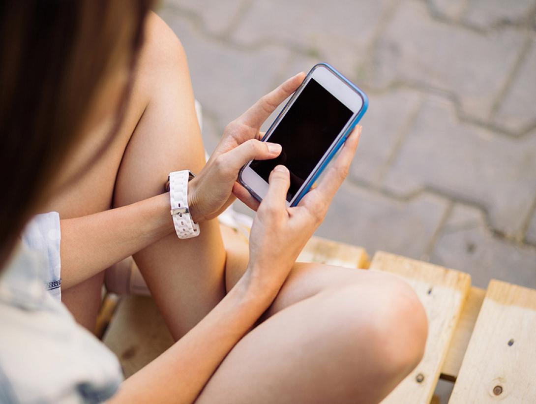 παιδί κινητό 