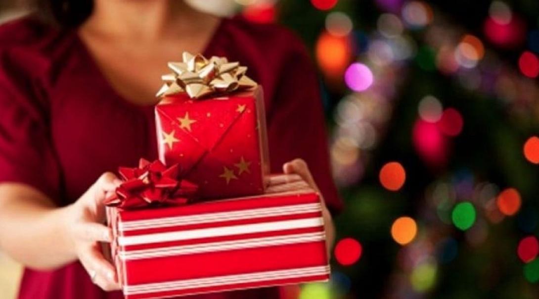 δώρα χριστούγεννα