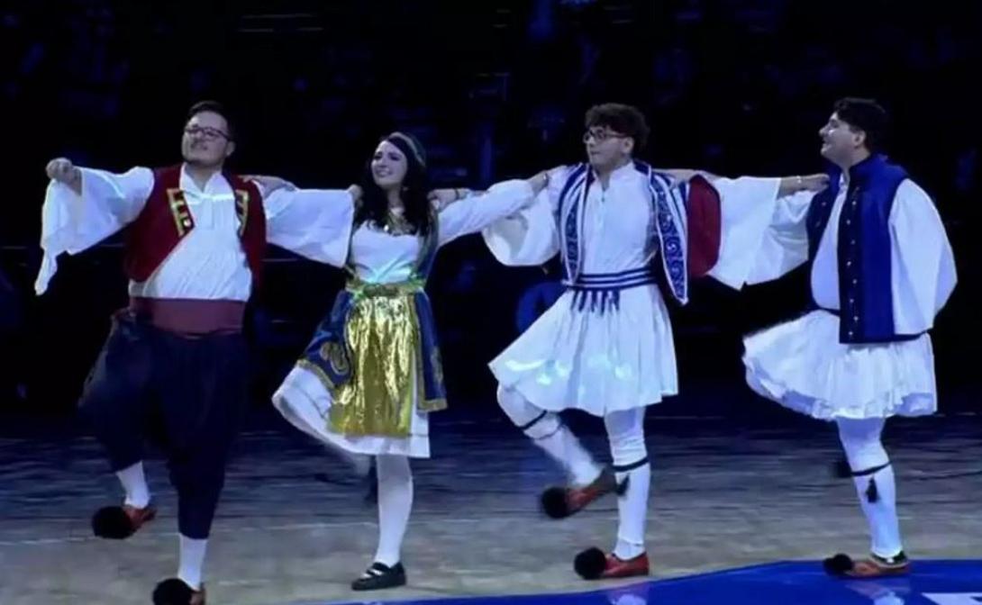 ΕΛΛΗΝΙΚΗ ΒΡΑΔΙΑ ΣΤΟ ΜΙΛΓΟΥΟΚΙ