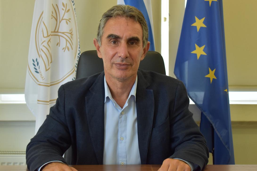 νικος κατσαρακης