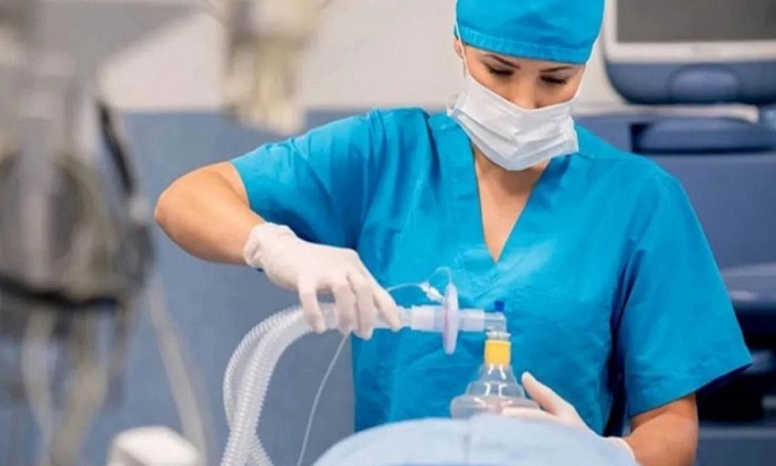 αναισθησιολόγος