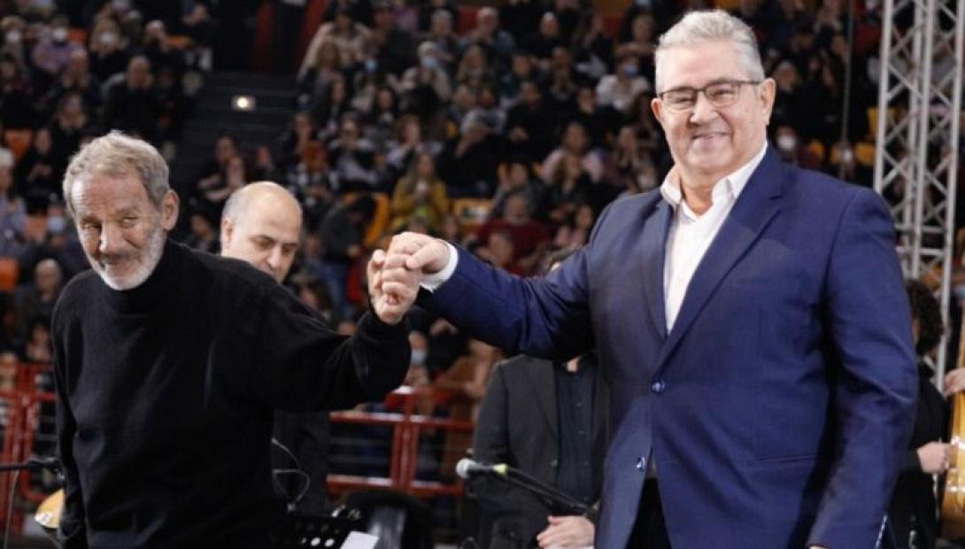 ΞΑΡΧΑΚΟς ΚΟΥΤΣΟΥΜΠΑς