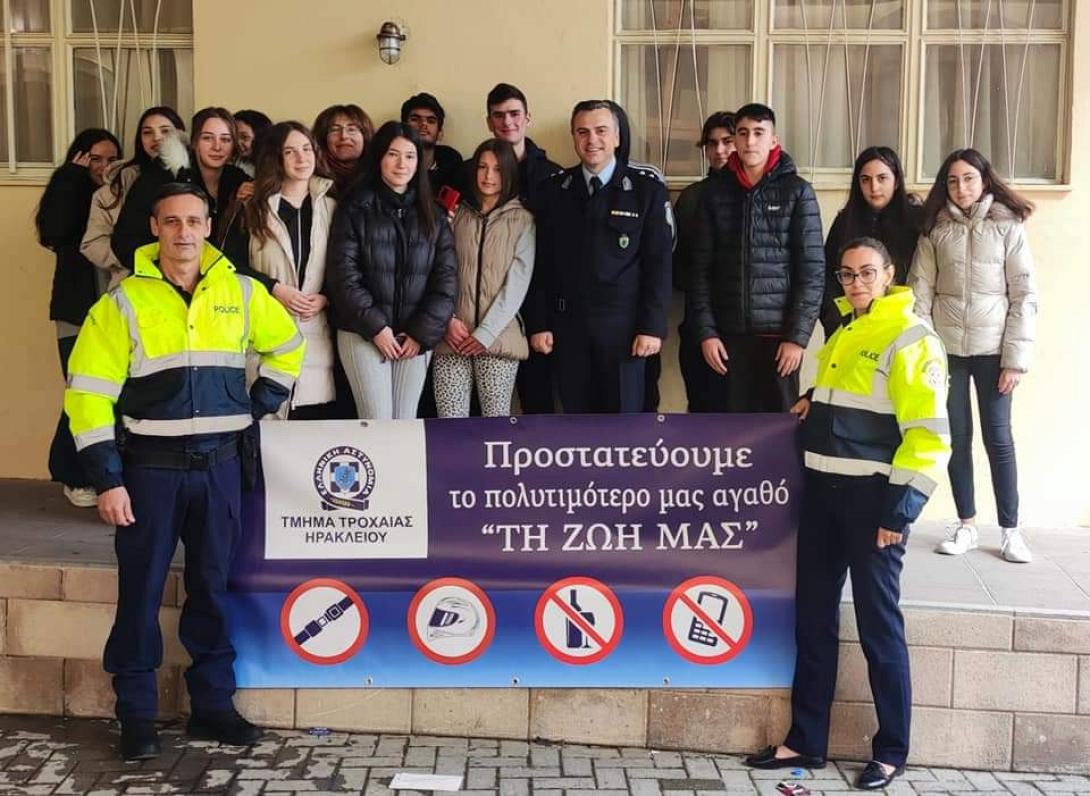 Μηνύματα ΖΩΗΣ από τους μαθητές του Λυκείου της Αγίας Βαρβάρας