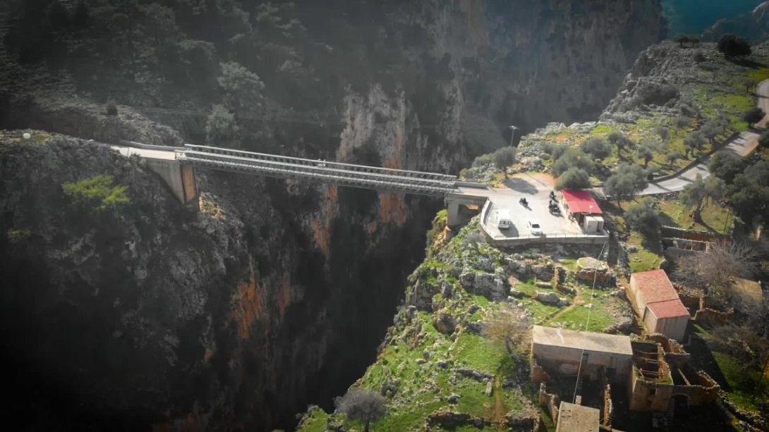 γεφυρα αραδαινας