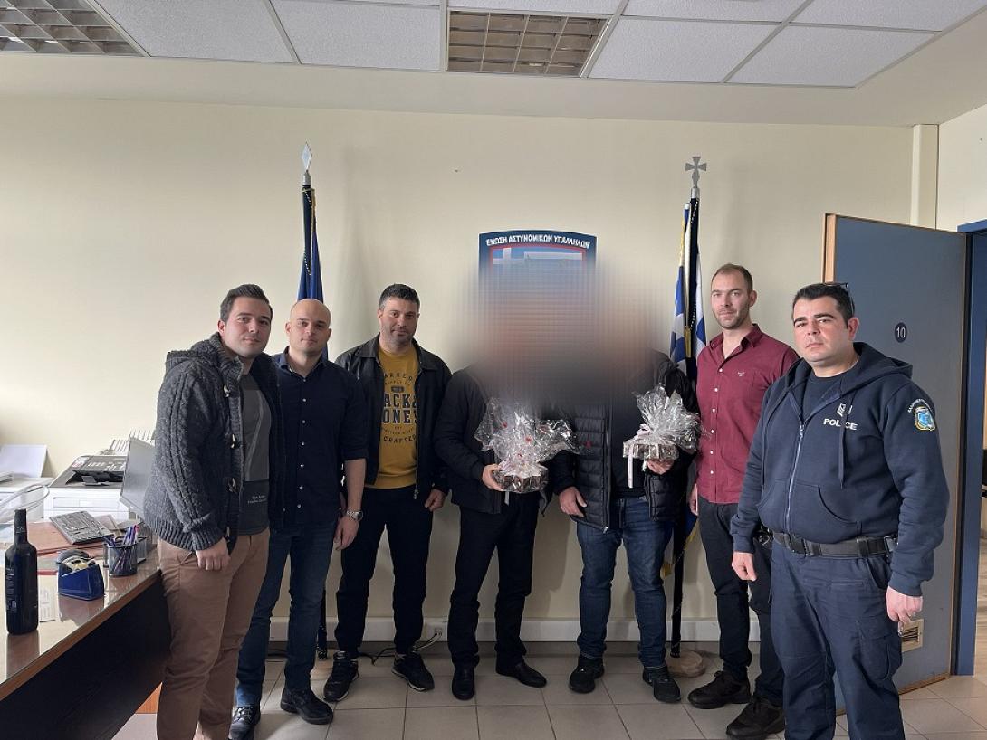 Αστυνομικοι - Μαλαδες