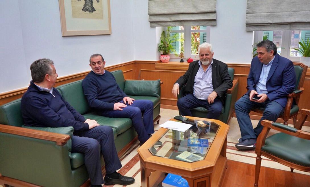 Ηράκλειο: Συνάντηση Βαρδάκη - Σταυρακάκη με τον περιφερειάρχη