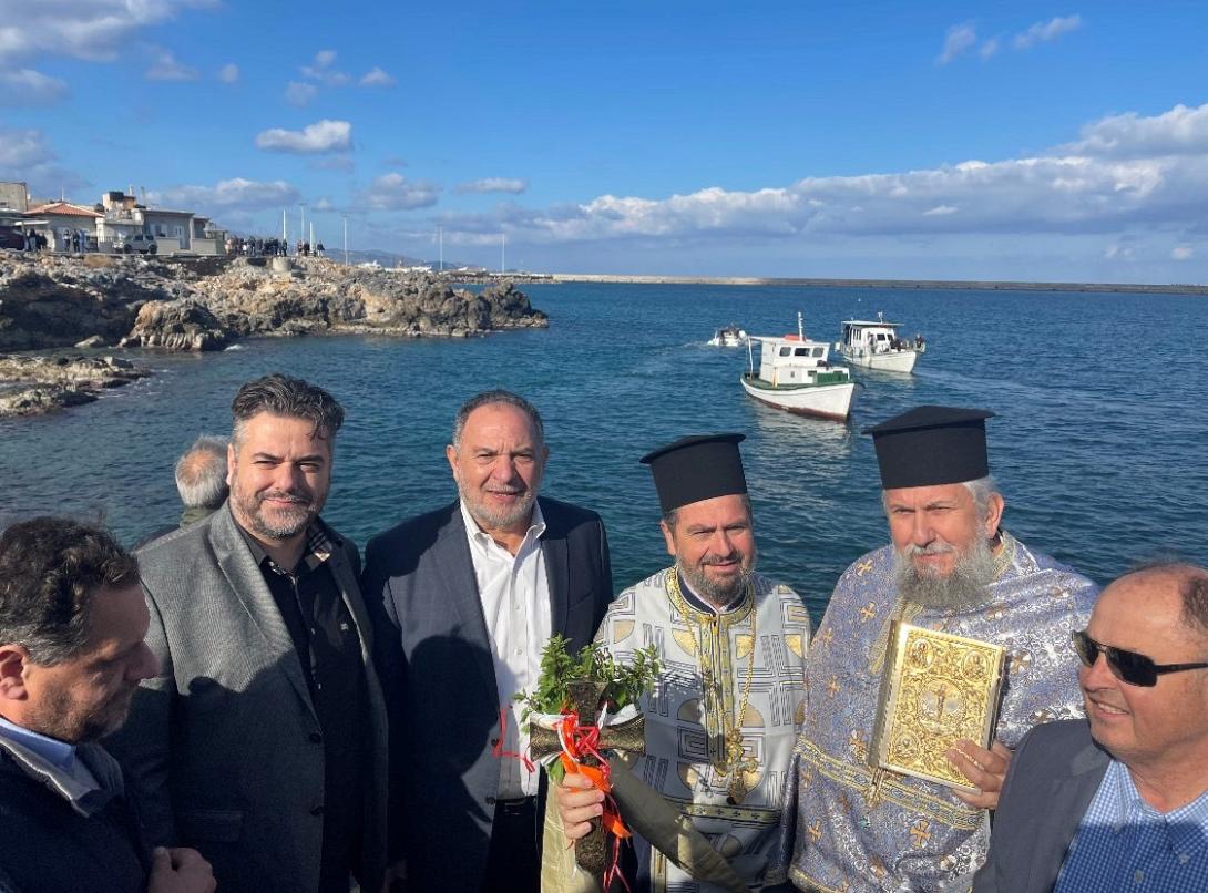 ΚΟΥΡΑΚΗς ΘΕΟΦΆΝΕΙΑ