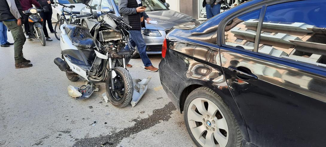 τροχαιο στις Μοιρες