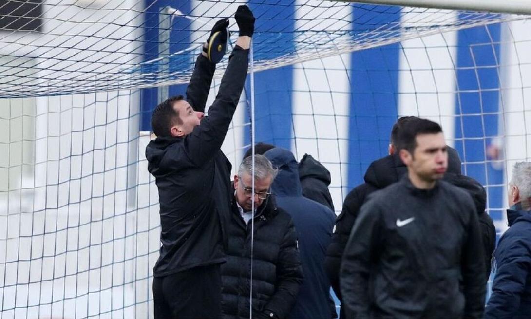 ΑΤΡΟΜΗΤΟΣ ΑΕΚ ΜΕΖΟΥΡΑ