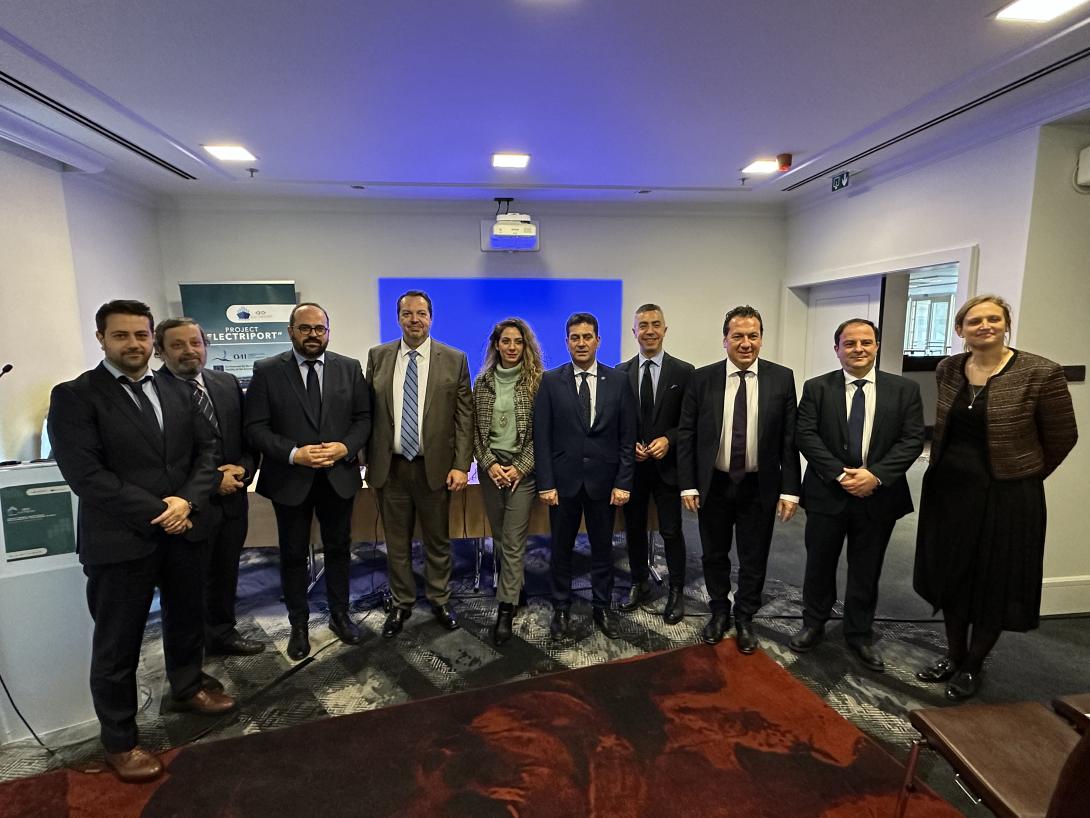 ΟΛΗ - βρυξελλες